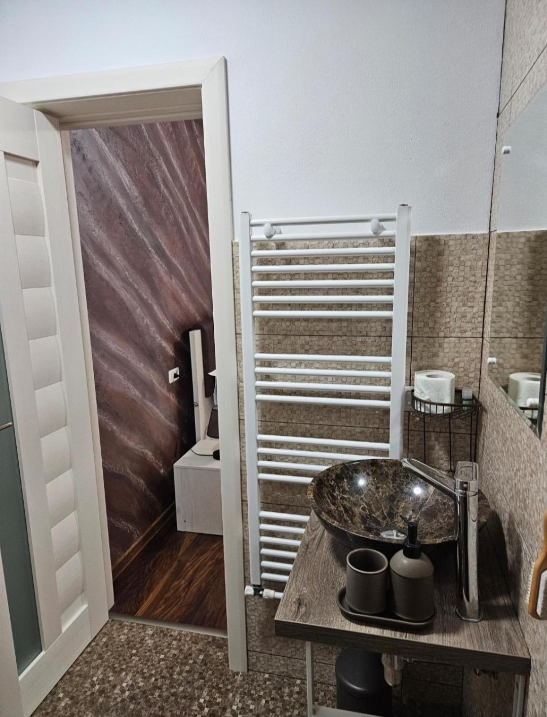 Hotel Casa Coco Curtea de Argeş Zewnętrze zdjęcie